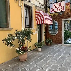 hotel-rossi.hotelslidodijesolo.com/