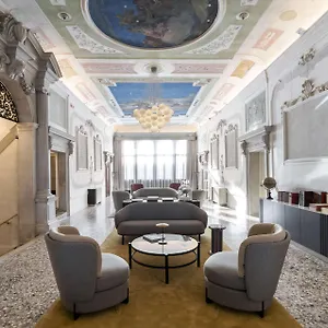 Radisson Collection Hotel, Palazzo Nani ***** البندقية