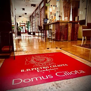 domus-ciliota.hotelslidodijesolo.com/